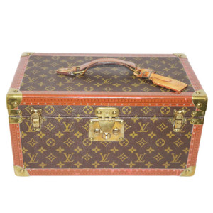 vintage-louis-vuitton-suitcase-shop-katheleys-1